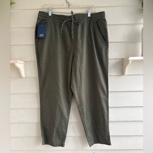 GAP Women’s Olive Green Pull On Pants with Tie at Waist Size Large NWT